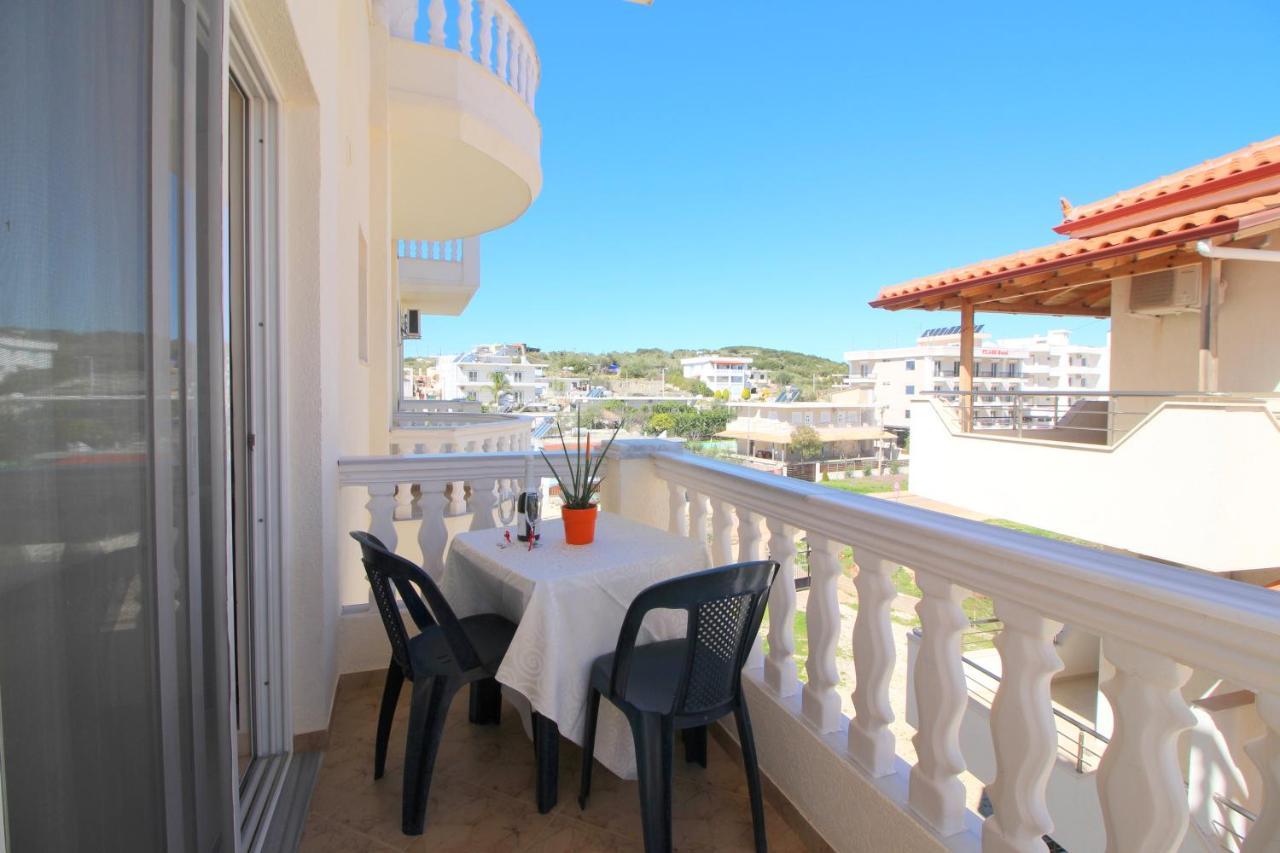 Centrum 3* Ksamil