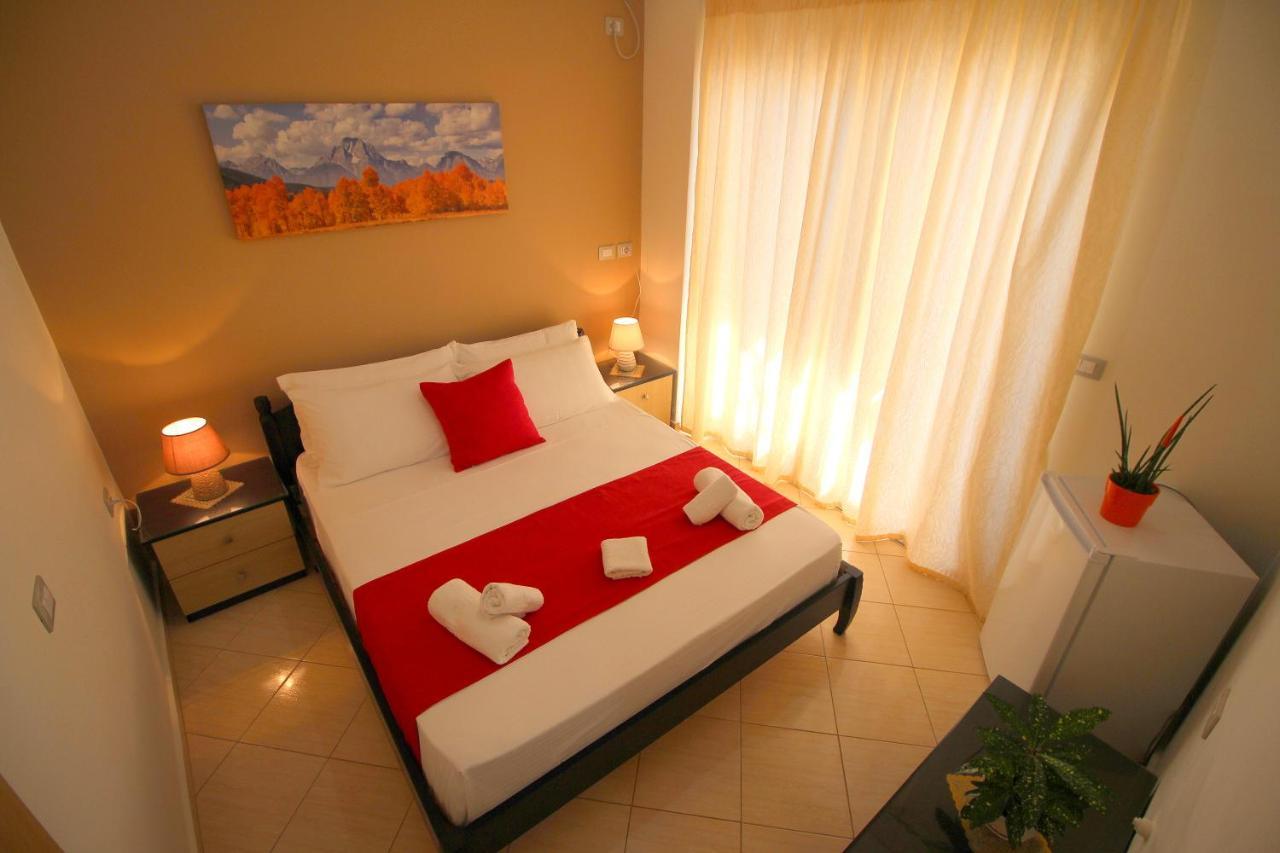 Hotel Centrum Ksamil